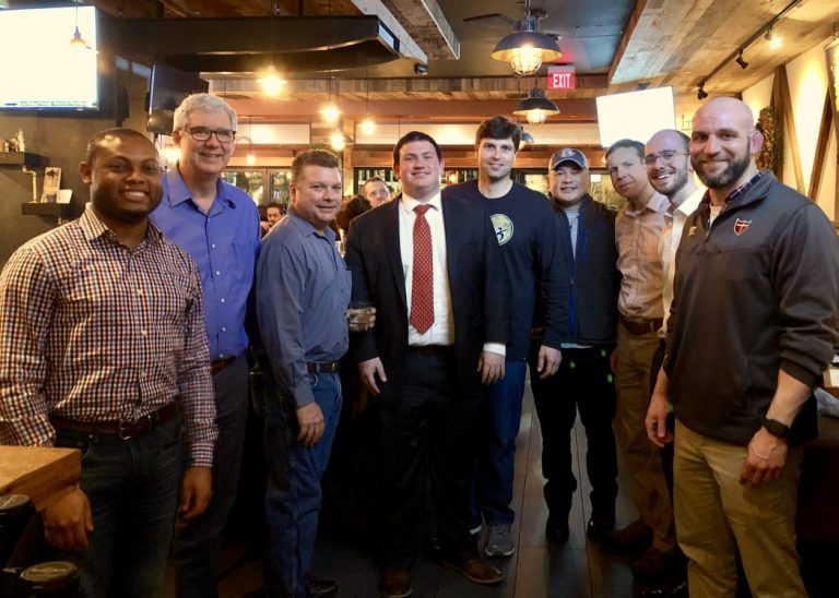 Crusader Alumni Gather for Washington D.C. Social