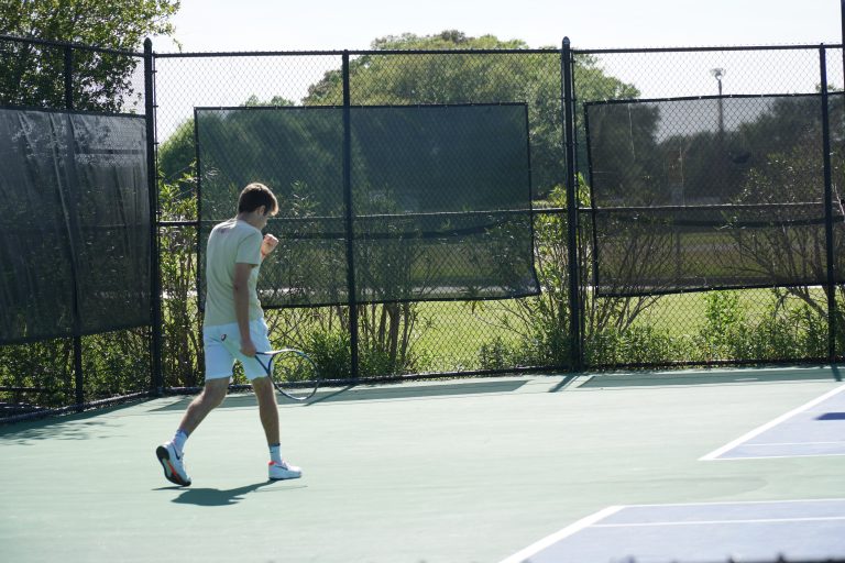 Crusader Tennis Clinches District Championship
