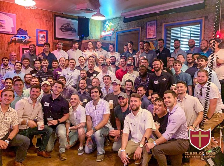 Class of 2009 Celebrate Ten-Year Reunion at Lucy’s