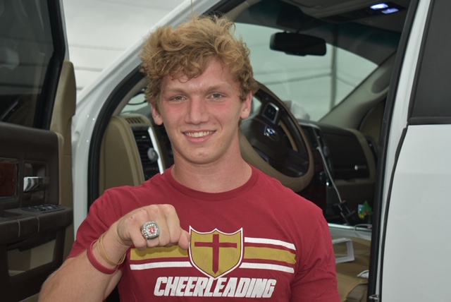 2020 Championship Rings Distributed to Crusader Cheerleaders