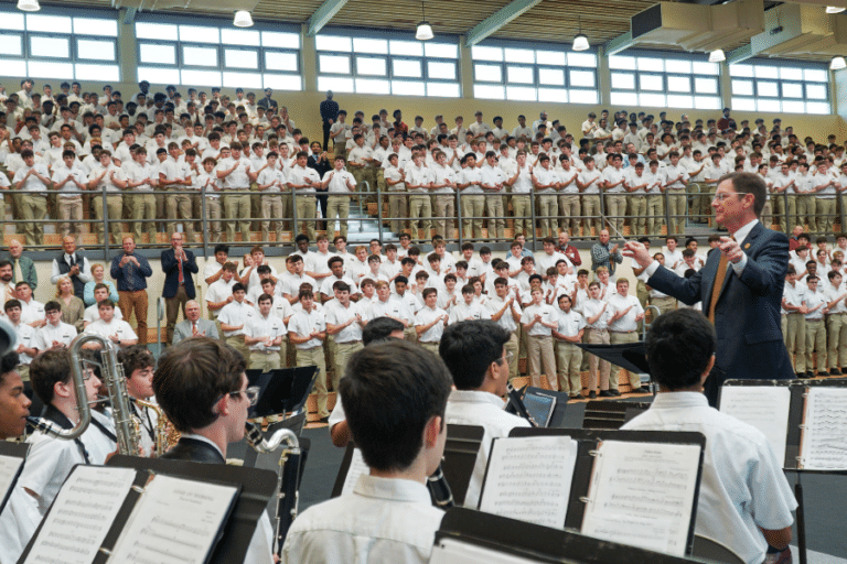 2023 Alumnus of the Year Shares Wisdom After Lenten Liturgy