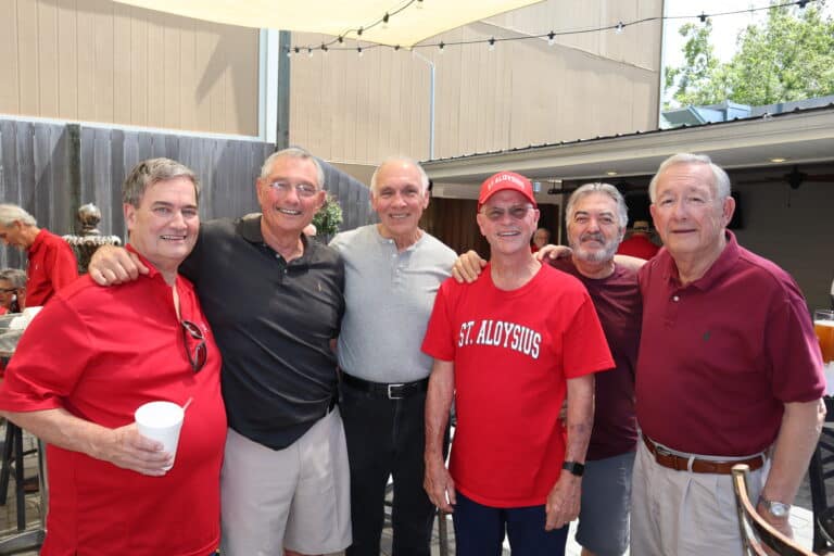 ’66 SA gathered for their annual Crawfish Boil!