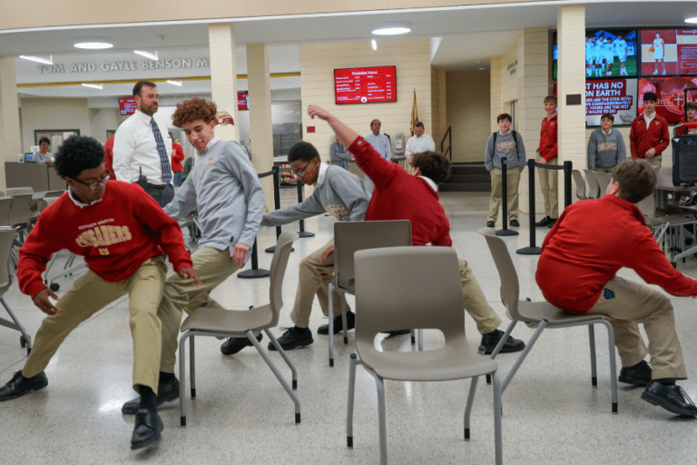 Brother Martin Student Council Kicks Off 2024 Spirit Week