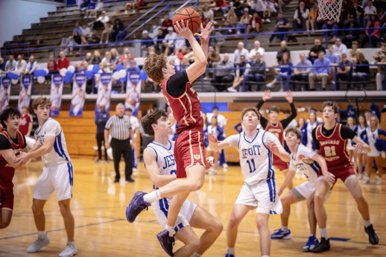 Brother Martin Basketball Defeats Jesuit, Faces St. Augustine Friday